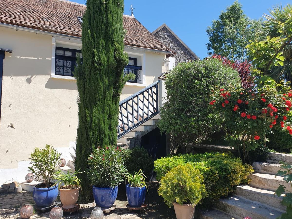Bed and Breakfast Les Glycines Ури Экстерьер фото